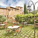 Palazzo Del Capitano Wellness & Relais - Luxury Borgo Capitano Collection 4* San Quirico dʼOrcia