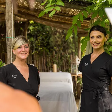 Palazzo Del Capitano Wellness & Relais - Luxury Borgo Capitano Collection Hotel San Quirico d'Orcia