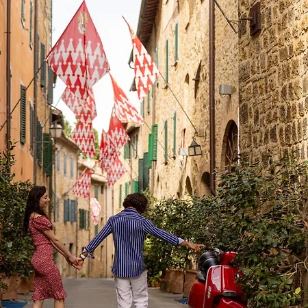 Palazzo Del Capitano Wellness & Relais - Luxury Borgo Capitano Collection San Quirico d'Orcia