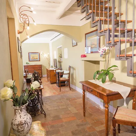 Hotell Palazzo Del Capitano Wellness & Relais - Luxury Borgo Capitano Collection San Quirico dʼOrcia