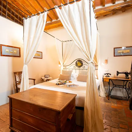 Hotell Palazzo Del Capitano Wellness & Relais - Luxury Borgo Capitano Collection San Quirico dʼOrcia